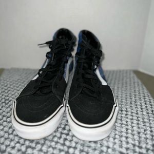 Mens hightop shark Vans size 10
